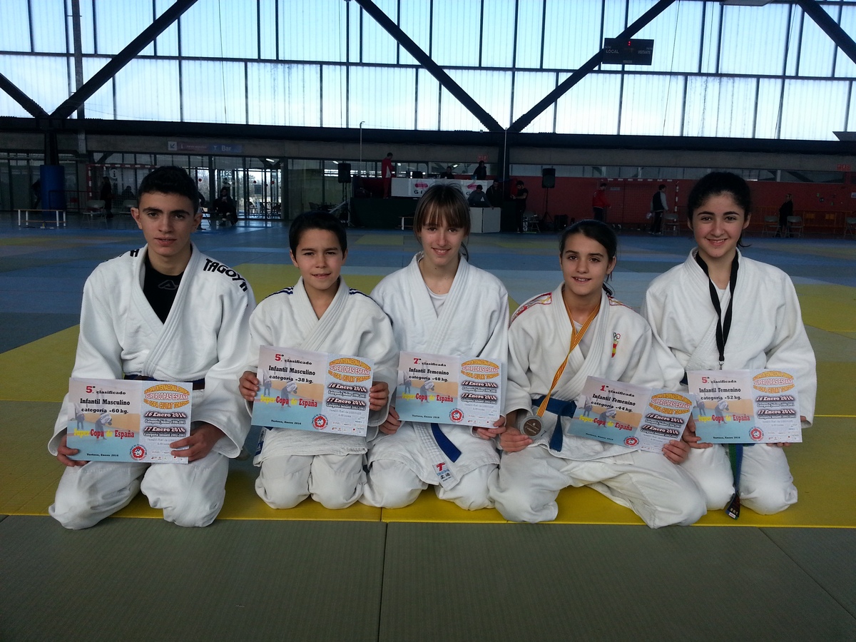 5 Medallas en las Supercopas Infantil y Junior de Espa&ntilde;a de Tortosa